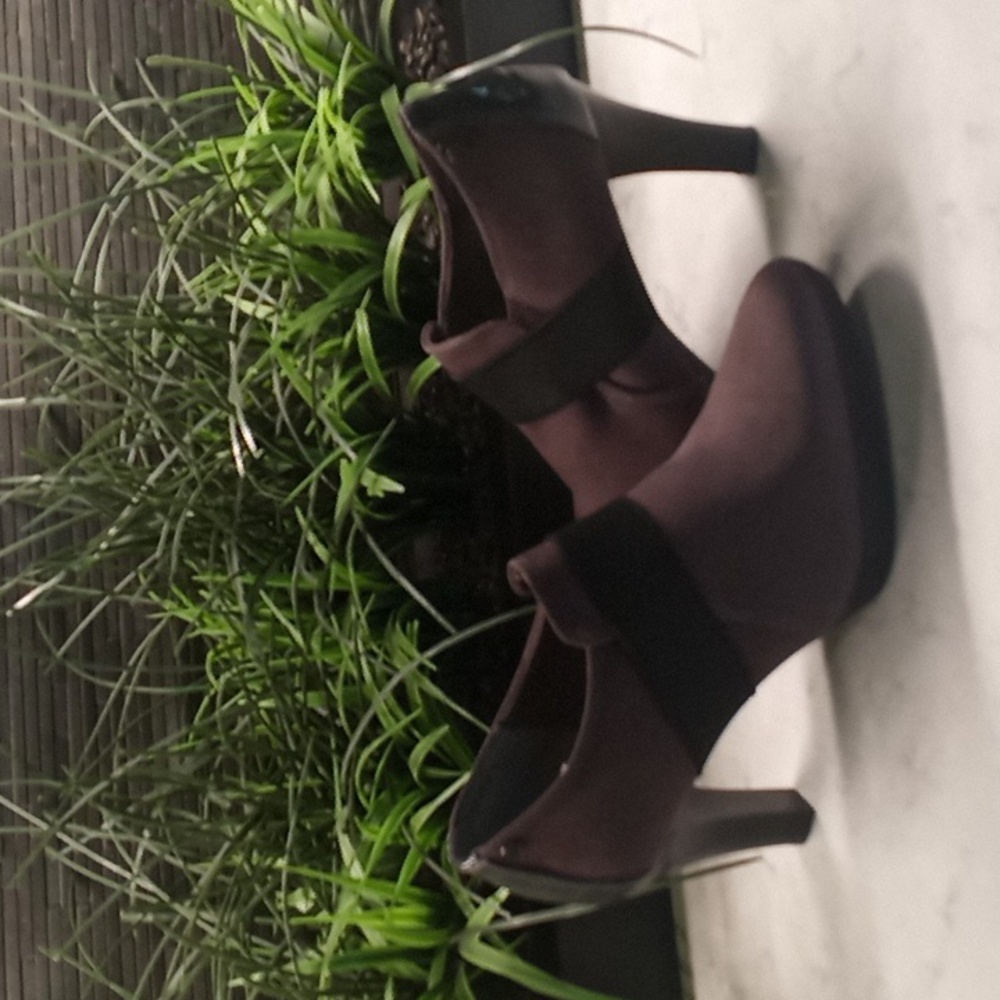 Soft suede like - Picture 2 of 4